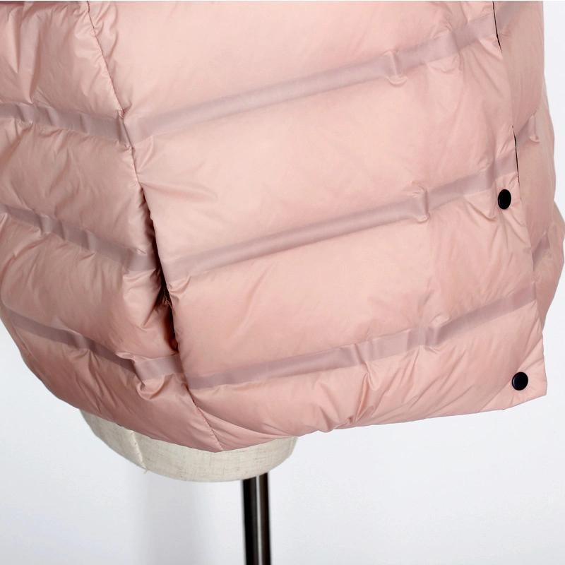 Thin and Soft Outdoor Reversible Fashion Seamless Pressed White Padded Duck Down Jacket for Ladies Women