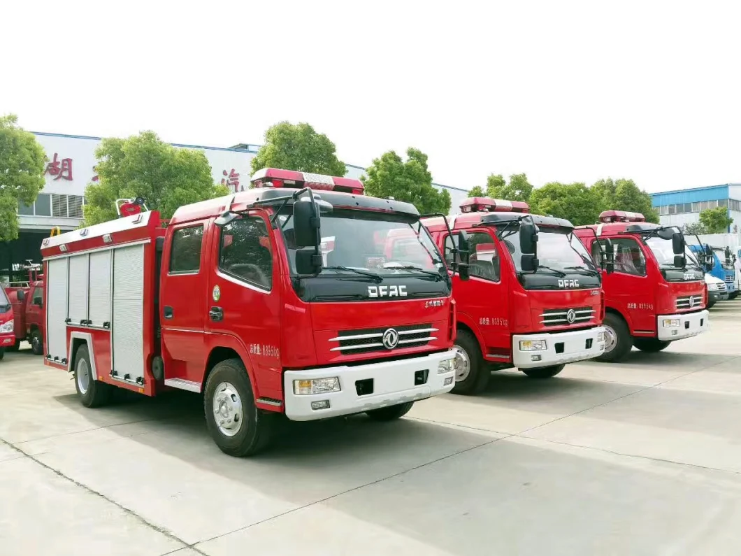 DFAC 4X2 Double Cabin 4000 Litres 4000L 1000gallons Fire Fighting Vehicle Truck