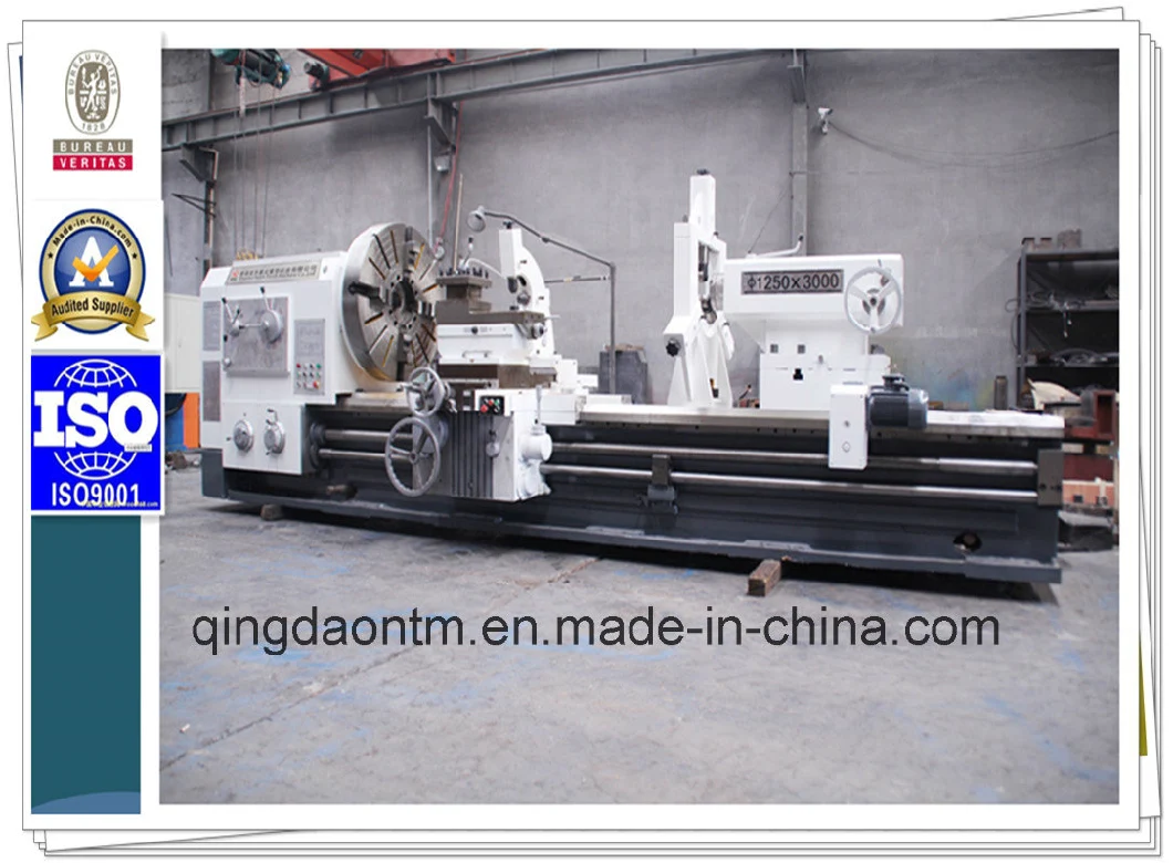 China Professional Horizontal Heavy Duty Conventional Lathe with PLC (CW61125)