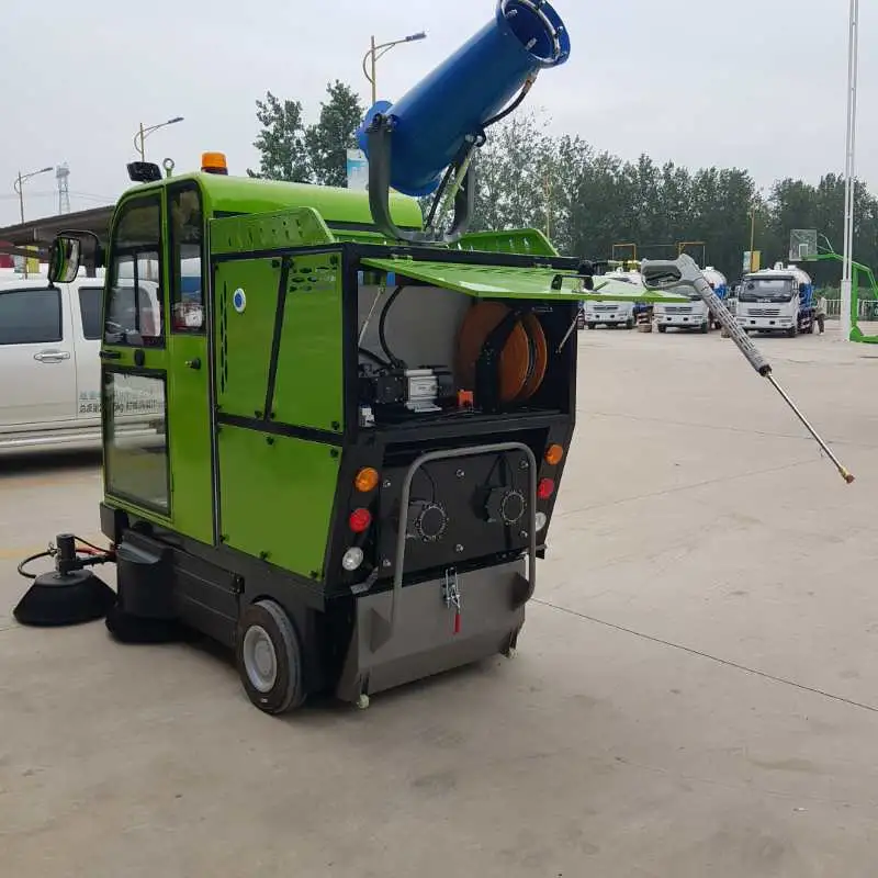 Fully Enclosed Environmental Protection Five Brush Fog Cannon Sweeper Street Ride on Type Road Sweeper