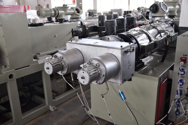 PVC Double Pipe Production Line/Double Pipe Extrusion/PVC Twin Pipe Machine/PVC Pipe Production Line/HDPE Pipe Production Line