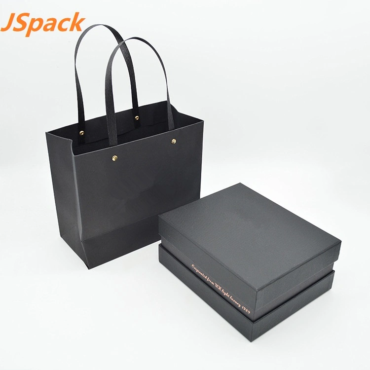 Custom Logo Hot Foil Stamping Gift Packaging Black Paper Bag with Handles