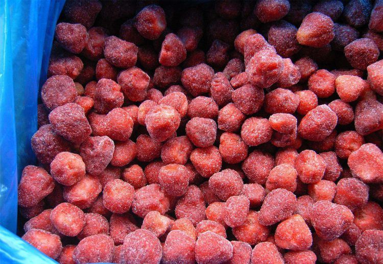 3-5cm Fresh Strawberry IQF Frozen Strawberry