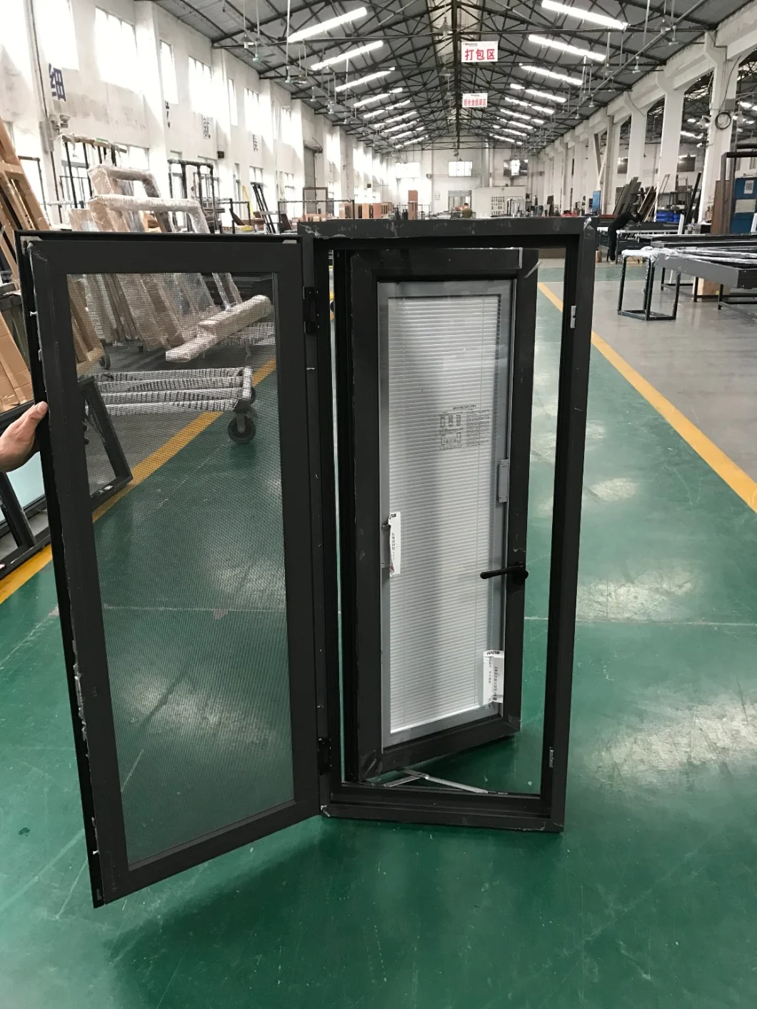 Customized Aluminium Sliding Window/Awning Window/Casement Window/Glass Window/Double Glaze Aluminum Tilt&Turn Window