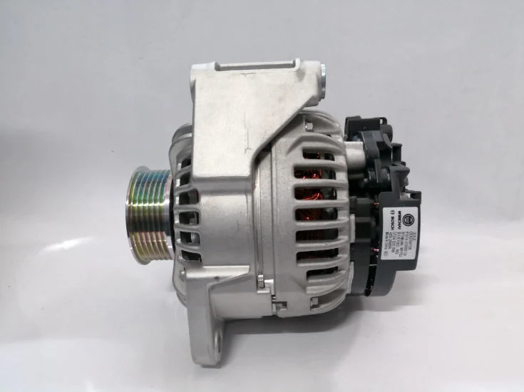 Weichai Wp13. Wp13 Engine Parts Bosch Alternator Generator 612600091124