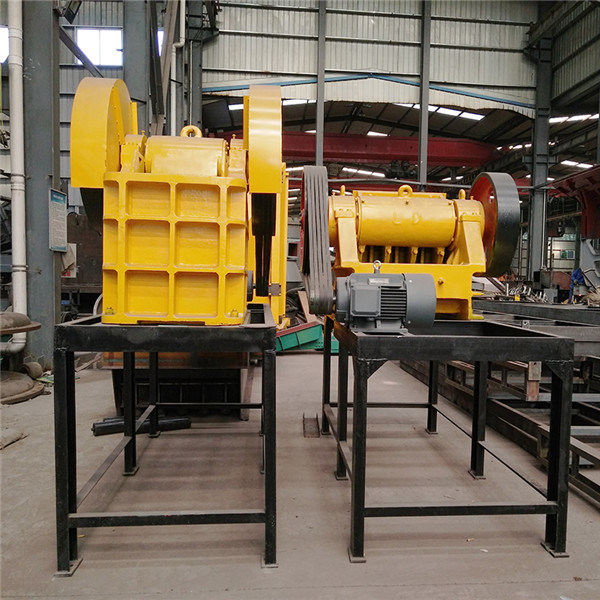 High Effectivity Crusher/Jaw Crusher/Crusher Machine