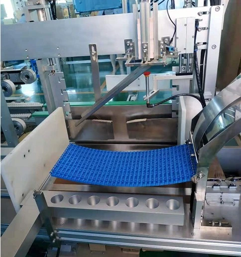 Four Side Single Sealing Wet Tissue Making and Packing Machine