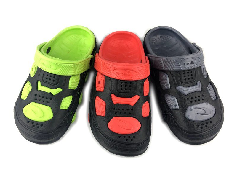 Flat Cute Anti-Slip Garden Shoes Summer Beach Holey Sandals EVA Garden Men Clogs