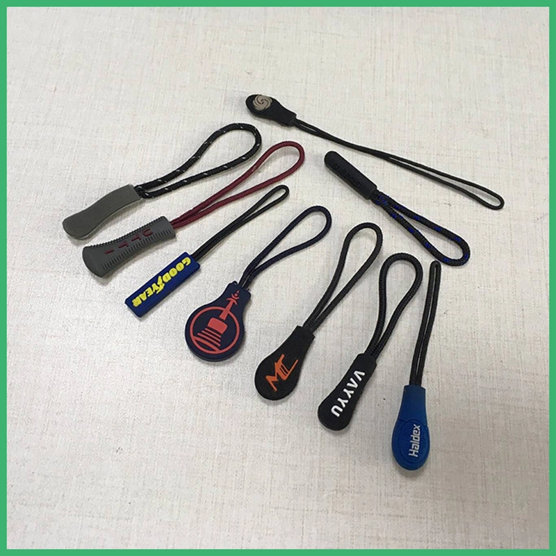 Customize Fashion Rubber Zipper Slider Head and Puller for Apparel