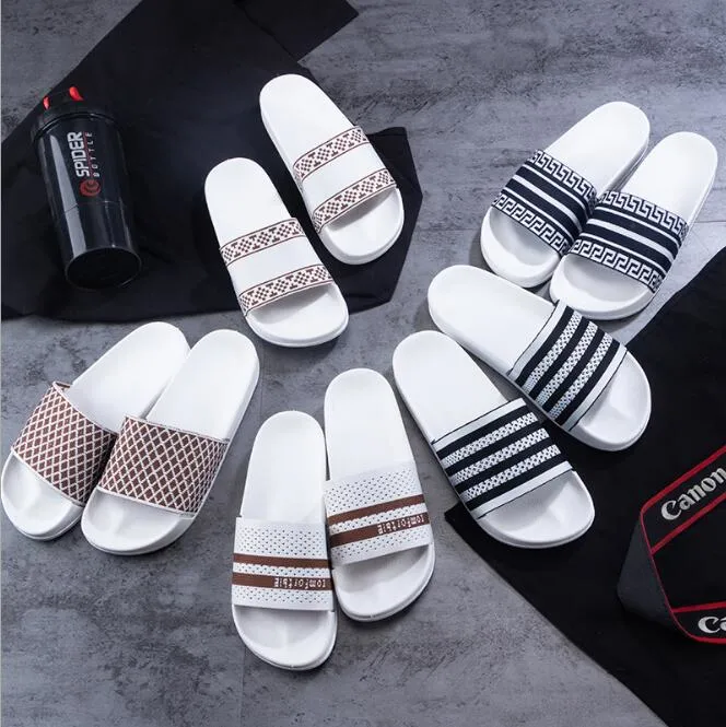 New Hot Stripes Men and Womens Slippers Non-Slip Soft Home Shower Slippers for Man Beach Walking Sandals Chappal Flip Flops