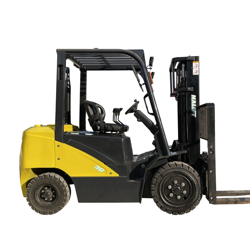 2.5t 4 Wheel Diesel Counterbalance Forklift Machines Truck with Yanmar 4tne92