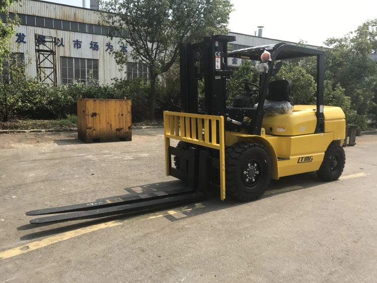 5 Ton Counterbalance Forklift Truck with Optional Engine