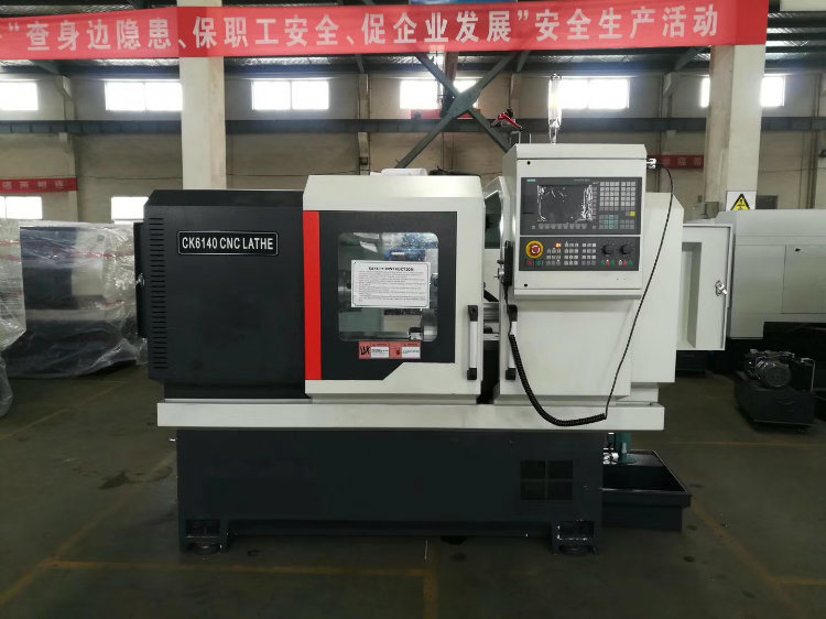 Conventional CNC Machine Tools 4-Station Horizontal Metal CNC Lathe Machine