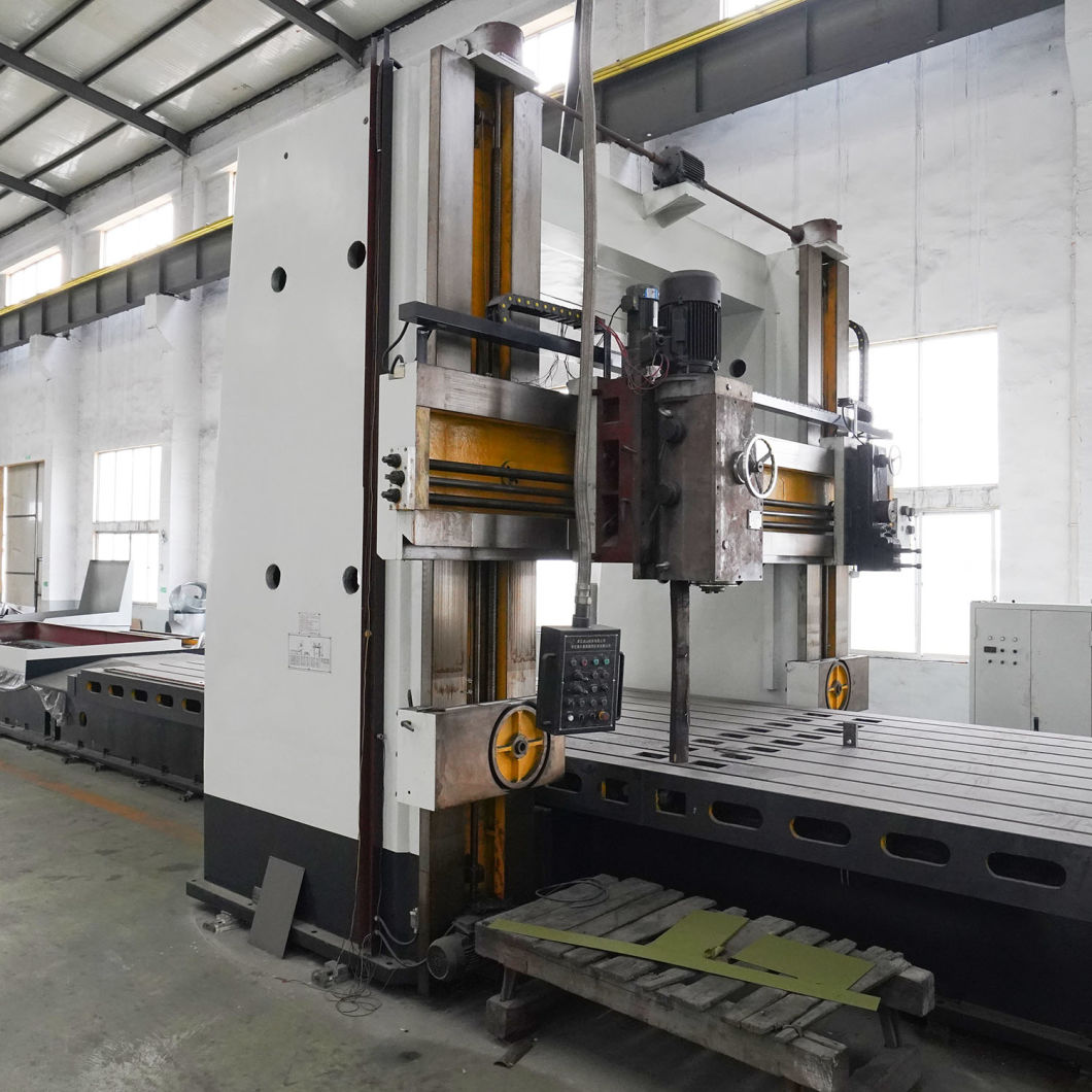 Xh Series Moving Column Vertical CNC Gantry Machine Center (VMC2216)