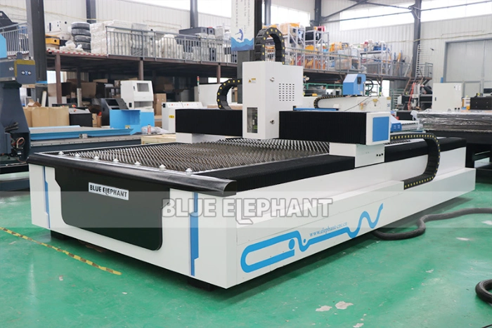 1530 Working Size CNC Router Sheet Metal Cutting Machine, Fiber Cutting Machine, Laser Cutting Machine