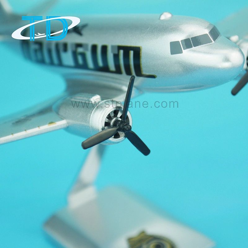 Decorative Static Resin Desktop Airplane Toy Plane Model DC-3