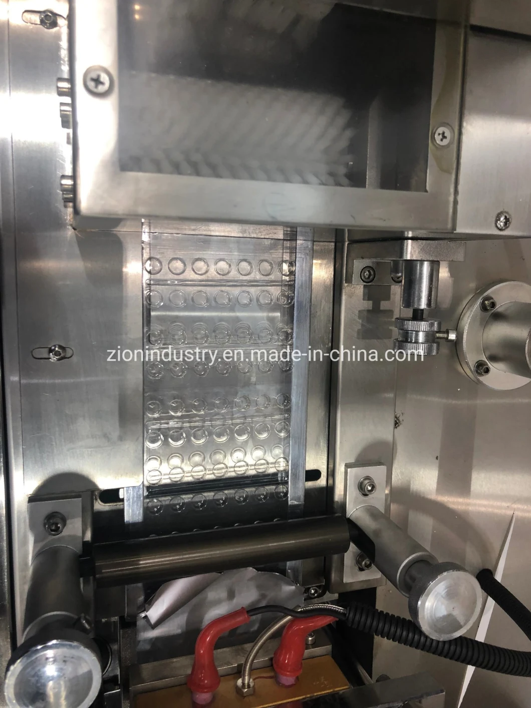 Small Alu Alu Pill Blister Packing Machine for Pharmaceutical Use