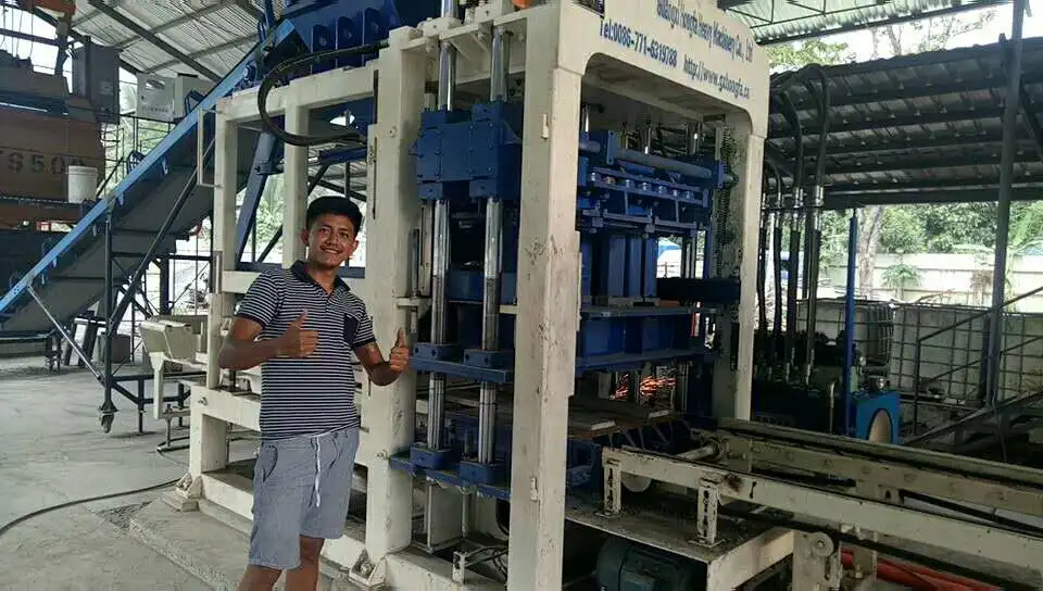 China Cement Block Shaping Machine Qt6-15D, Cement Paver Block Machine for Sale