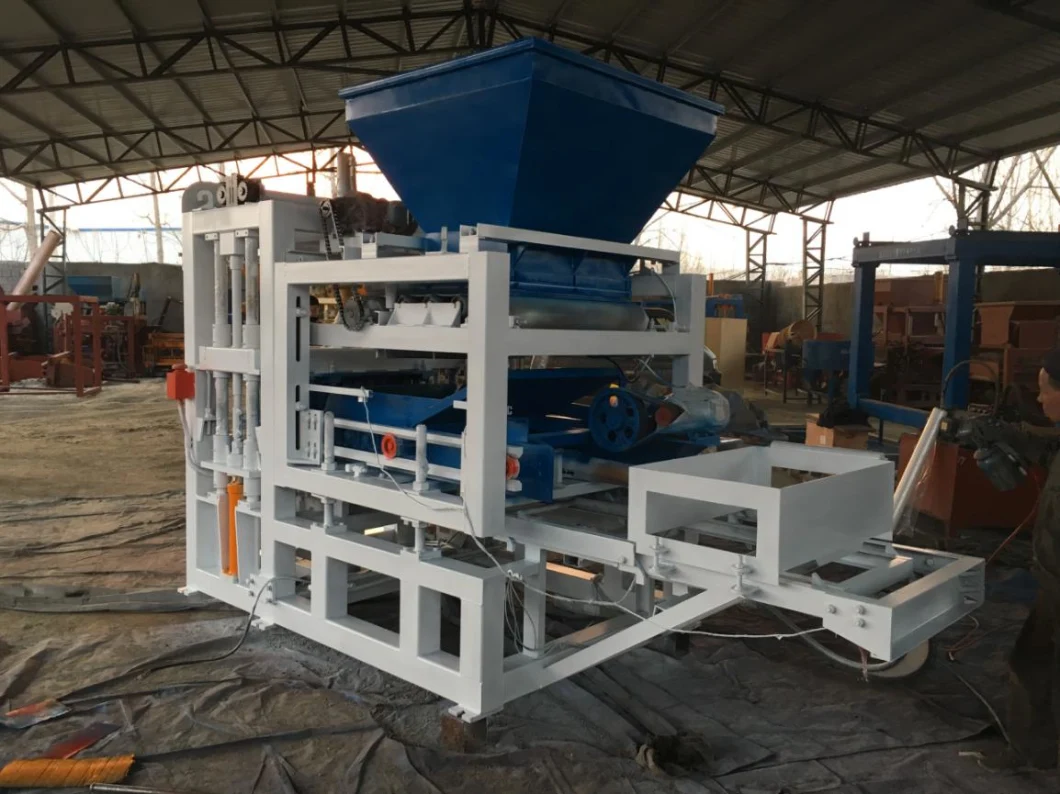 Cement Hollow Block Manufacturer Cement Road Block Qt12-15 Fully Automic Concrete Block Production Line