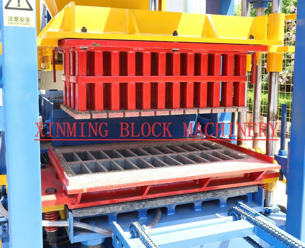 Qt 6-15 Automatic Concrete Cement Hollow Block/ Paver Block/ Solid Interlocking Block Making Machine