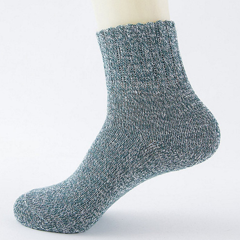 High Quality Breathable and Warm Wool Socks Wholesale Mens Wool Socks