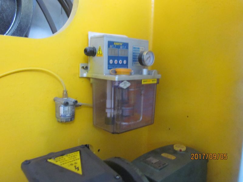Non Woven Needle Punching Machine Low-Speed with High Quality to Make Felt/Blanket