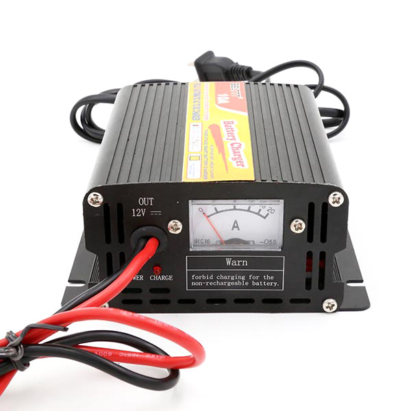 Fast Charging High Efficiency BELTTT Storage Battery Charger 12V 10A