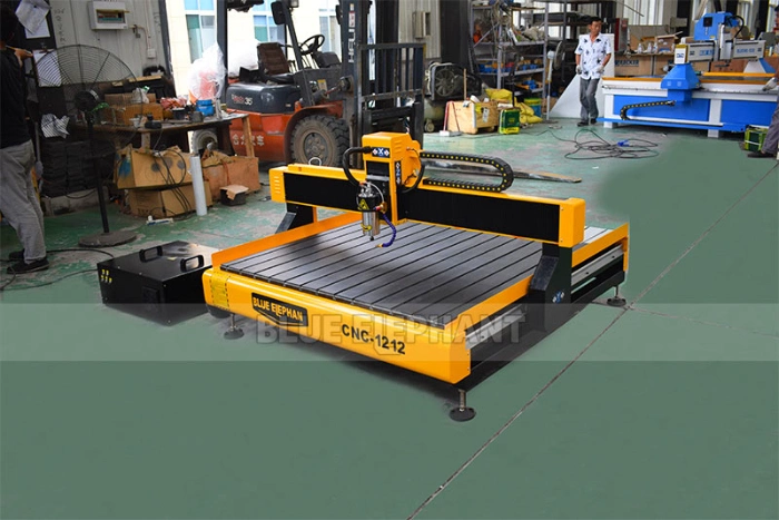 Fast Delivery Woodworking Machine Advertising Industry Wood CNC Router Mini Type with Smaller Package