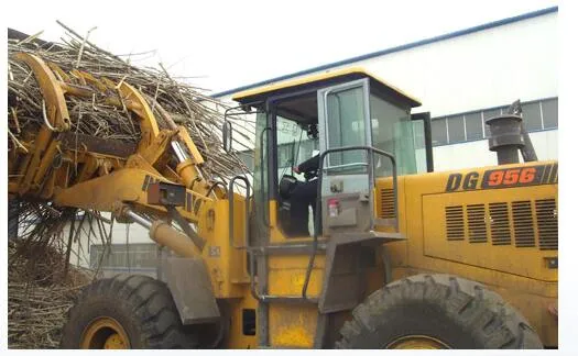 Degong Wheel Loaders Matching with Different Kinds of Tools