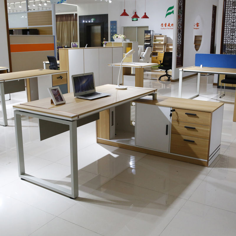 Chinese Modern Workbench Table Metal and Wood Structure Office Table Furniture