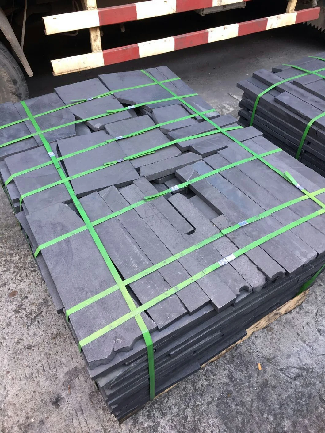 High Hardness Isostatic EDM Graphite for Casting Moulds and Plastic Injection Moulds
