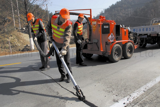 50L Self Propelled Crack Sealing Machine for Concrete Asphalt Competitive Price