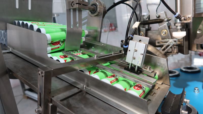 Automatic Plastic Soft Tube Filling and Sealing Machine