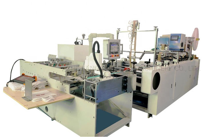 Square Bottom Paper Gift Shopping Making Machine in Shop